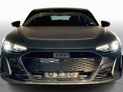 Used 2023 Audi e-tron GT Premium Plus image 3