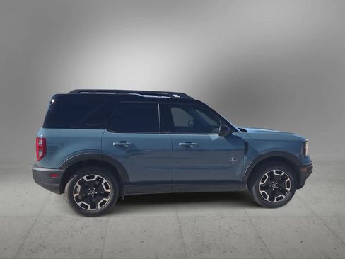 Used 2022 Ford Bronco Sport Outer Banks w/ Tech Package image 9
