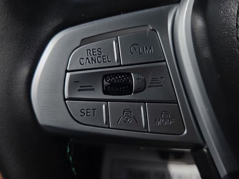 Certified 2022 BMW ALPINA XB7 AWD/4WD image 24