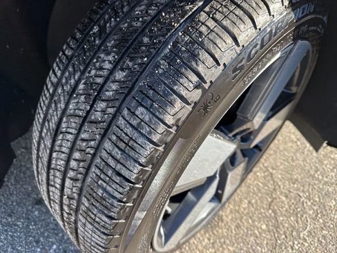 Used 2024 Hyundai Santa Fe Limited image 8