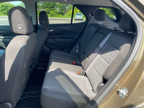 Certified 2024 Chevrolet Equinox LT w/ LPO, Floor Liner Package FWD image 18