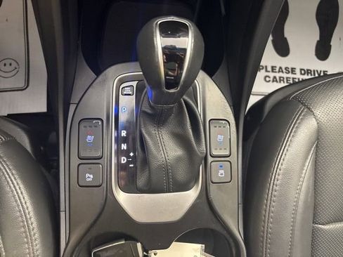 Used 2018 Hyundai Santa Fe Sport FWD image 11