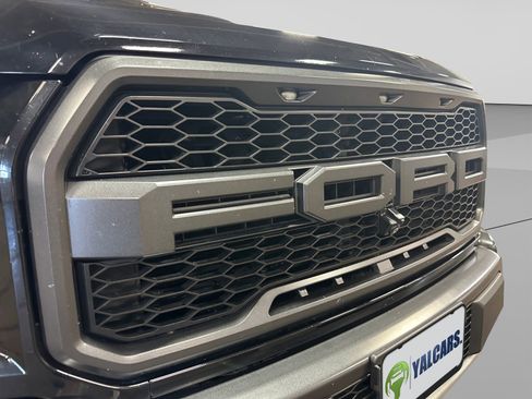 Used 2017 Ford F150 Raptor w/ Equipment Group 802A Luxury AWD/4WD image 43