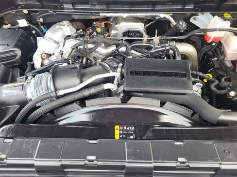 Used 2024 GMC Sierra 2500 AT4 w/ AT4 Premium Plus Package AWD/4WD image 11