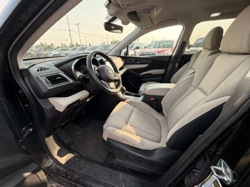 Used 2019 Subaru Ascent Premium AWD/4WD image 4