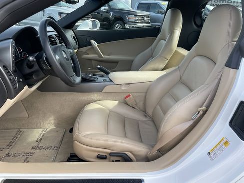 Used 2007 Chevrolet Corvette Coupe w/ Preferred Equipment Group image 9
