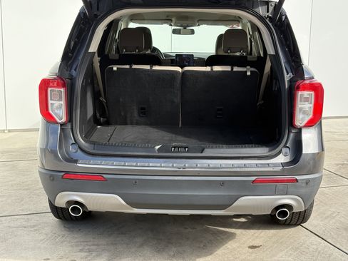 Used 2020 Ford Explorer Limited image 9