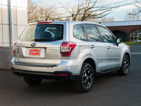 Used 2014 Subaru Forester 2.5i image 6