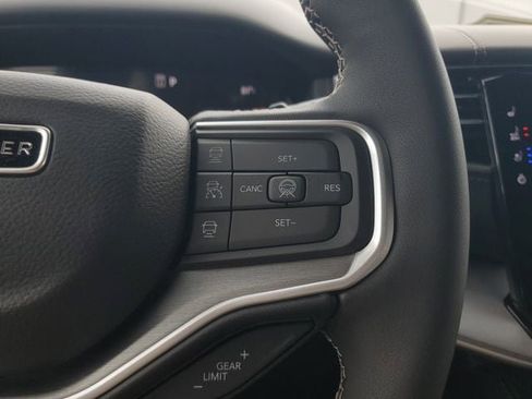 New 2026 Jeep Grand Wagoneer Limited AWD/4WD image 27