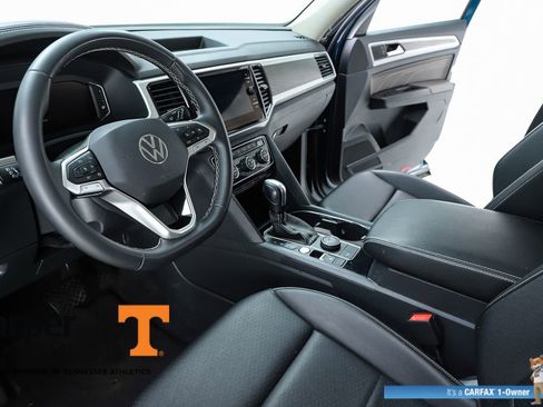 Used 2023 Volkswagen Atlas SE w/ Black Wheel Package AWD/4WD image 19
