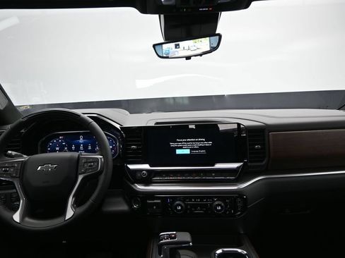 New 2026 Chevrolet Silverado 1500 High Country w/ High Country Premium Package AWD/4WD image 21
