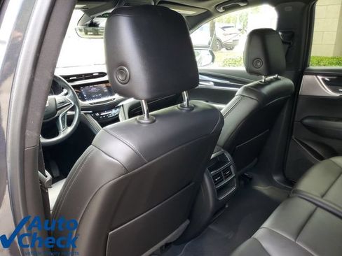 Certified 2023 Cadillac XT5 Premium Luxury w/ Technology Package AWD/4WD image 13