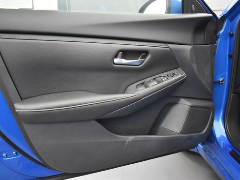 Used 2025 Nissan Sentra SV image 26