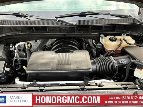 Used 2019 Chevrolet Silverado 1500 LT Trail Boss w/ Convenience Package image 29