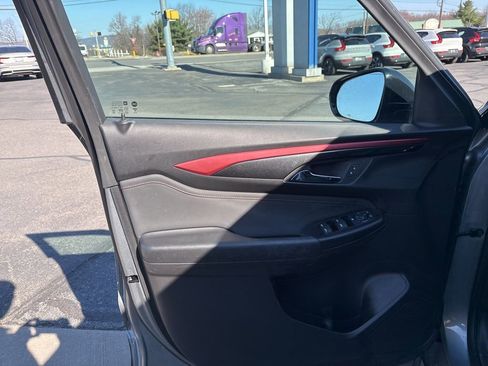 Used 2025 Chevrolet TrailBlazer RS image 14