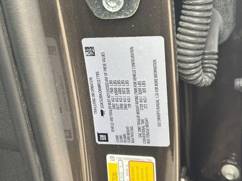 Used 2021 GMC Yukon SLT w/ SLT Luxury Plus Package image 27