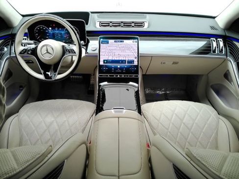 Used 2021 Mercedes-Benz S 580 4MATIC Sedan image 2