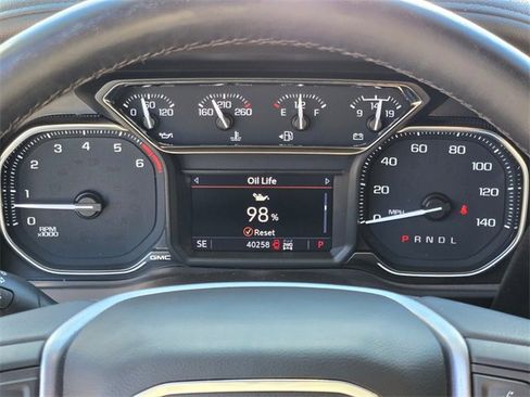 Used 2022 GMC Sierra 3500 SLE w/ SLE Value Package image 26