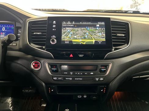 Used 2024 Honda Passport TrailSport image 24