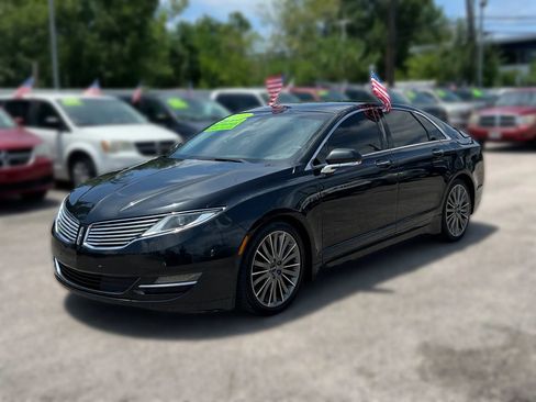 Used 2013 Lincoln MKZ AWD image 1
