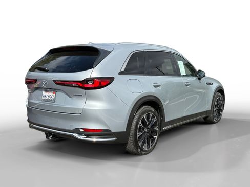 Certified 2024 MAZDA CX-90 Plug-In Hybrid w/ Premium Pkg AWD/4WD image 5
