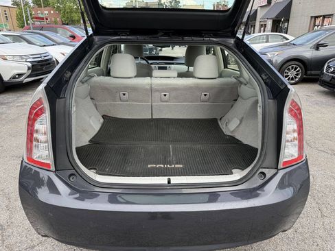 Used 2013 Toyota Prius Two FWD image 9