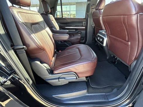 Used 2024 Ford Expedition Max Limited image 27