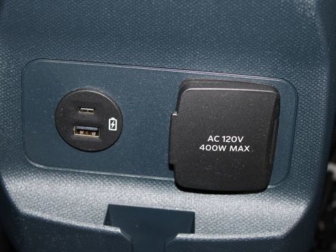 Used 2024 Ford Maverick Tremor w/ Tremor Off-Road Package image 31