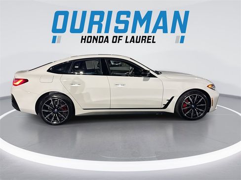 Used 2022 BMW i4 M50 w/ Premium Package image 9