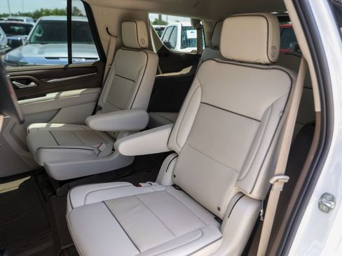 Used 2023 GMC Yukon Denali w/ Denali Reserve Package AWD/4WD image 27