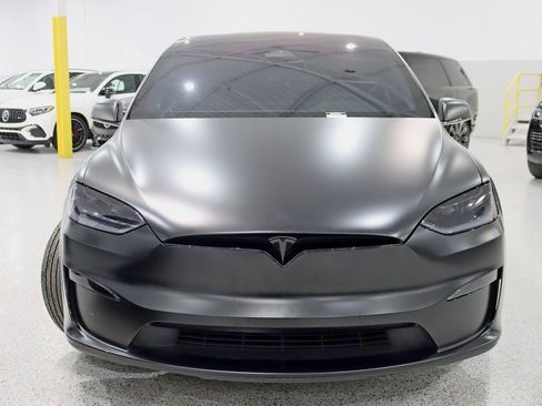 Used 2023 Tesla Model X image 8