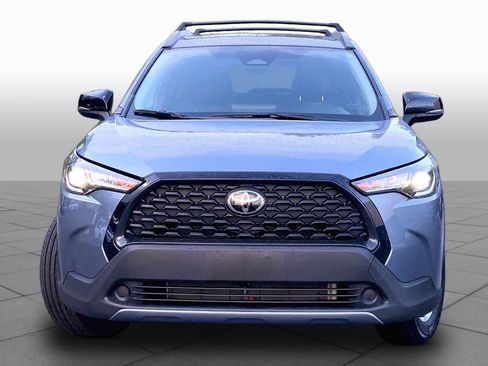 Certified 2025 Toyota Corolla Cross LE w/ Moonroof Package AWD/4WD image 4