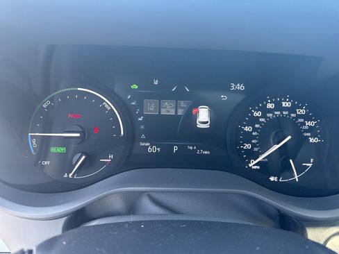 New 2026 Toyota Sienna XLE image 18