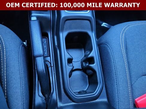 Certified 2025 Jeep Gladiator Sport AWD/4WD image 38