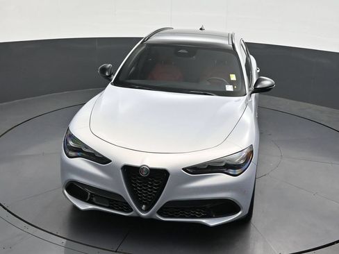 Used 2025 Alfa Romeo Stelvio Sprint w/ Veloce Package AWD/4WD image 22