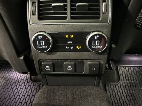 Used 2021 Jaguar F-PACE S AWD/4WD image 30