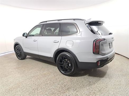 Used 2025 Kia Telluride SX Prestige X-Line image 7