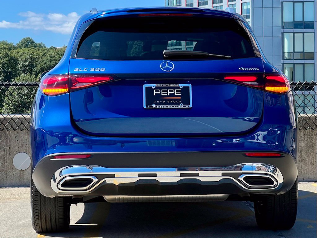 Certified 2026 Mercedes-Benz GLC 300 4MATIC image 6