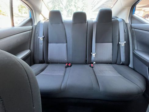 Used 2025 Nissan Sentra SV FWD image 38