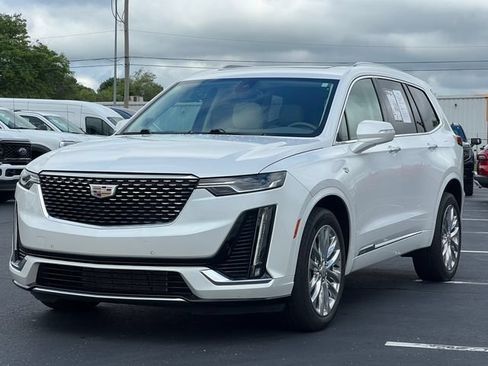 Used 2023 Cadillac XT6 Premium Luxury AWD/4WD image 47