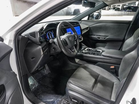 Used 2024 Lexus RZ 300e Premium FWD image 18