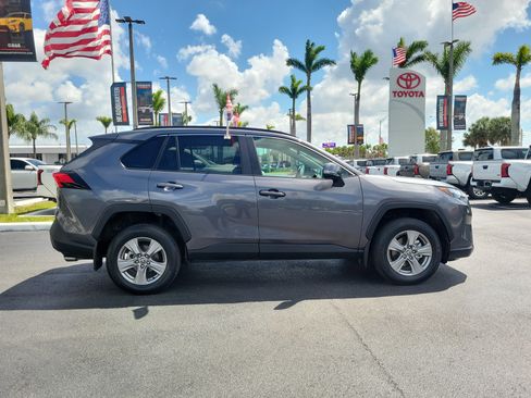 Used 2025 Toyota RAV4 XLE w/ Convenience Package FWD image 13