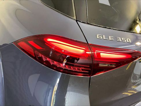 New 2026 Mercedes-Benz GLE 350 4MATIC image 5