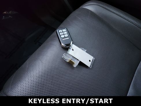 Used 2018 Honda Odyssey Elite image 15