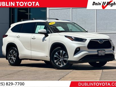 Certified 2021 Toyota Highlander XLE