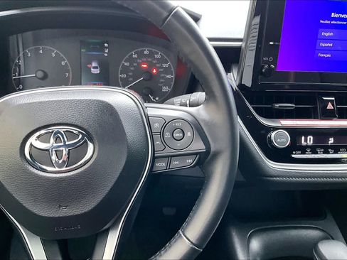 Used 2025 Toyota Corolla SE FWD image 25