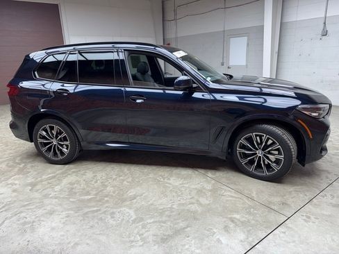 Certified 2023 BMW X5 xDrive40i w/ M Sport Package image 6