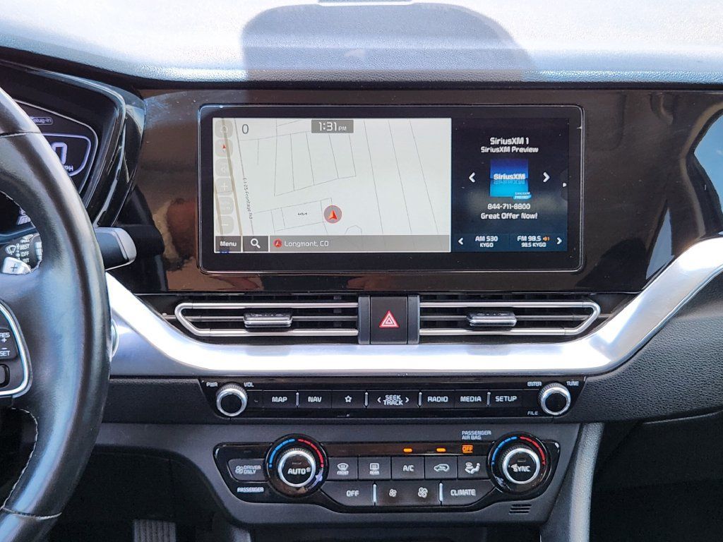 Used 2020 Kia Niro EX Premium FWD image 19