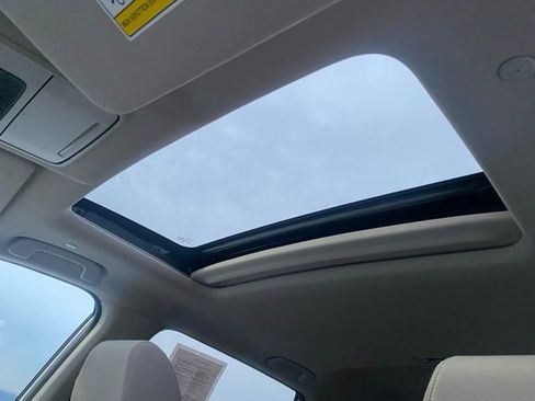 Certified 2025 Honda CR-V EX image 17