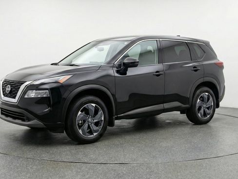 Used 2025 Nissan Rogue SV AWD/4WD image 3
